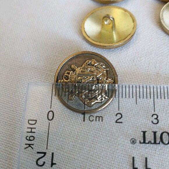 Loft Waterbury Replacement Buttons Shanks Gold Tone Brass Crest Blazer Coat 6x - Picture 5 of 6